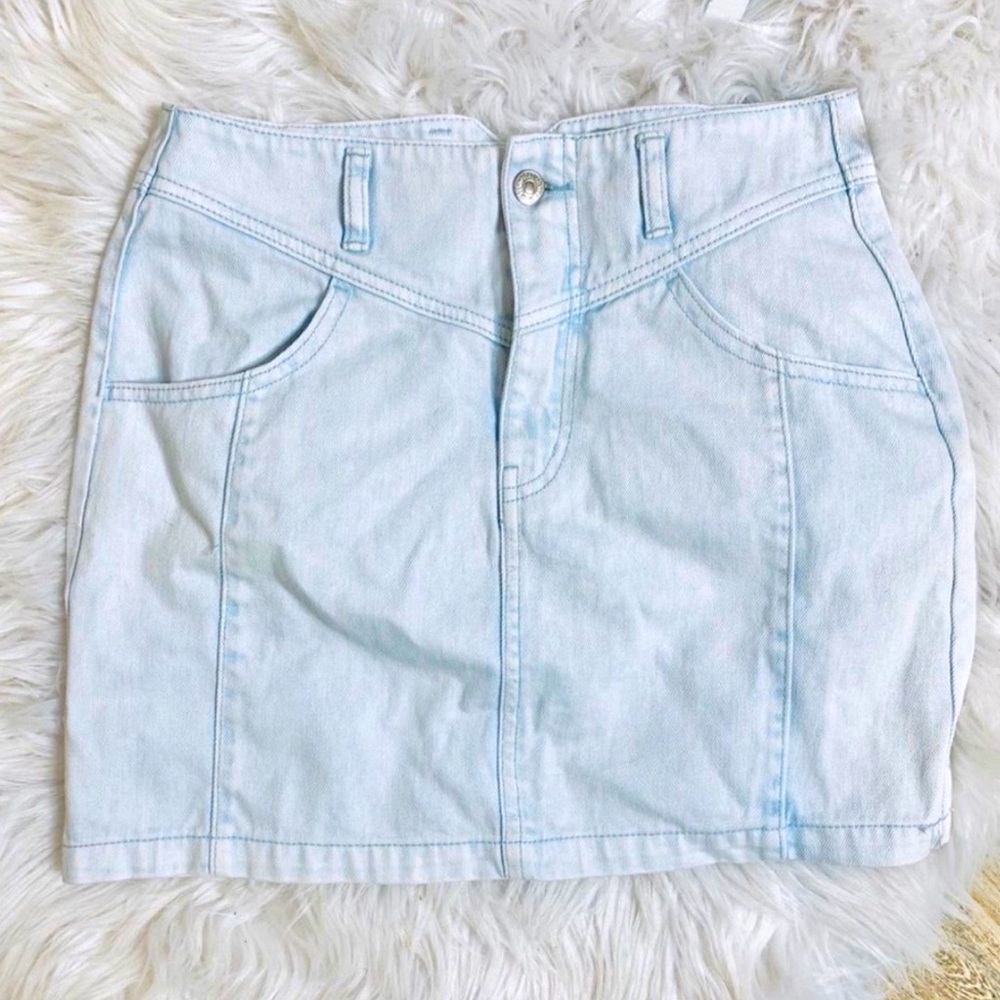 NWT Forever 21 Light Blue Jean Medium Skirt